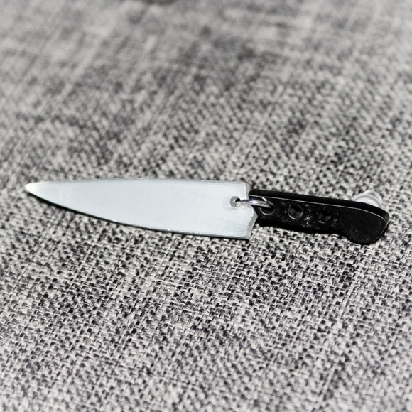 Mirrored silver Knife earrings - Picture 12 of 14